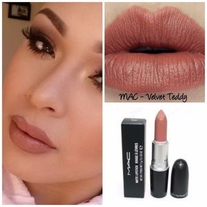 MAC Velvet Teddy Lipstick